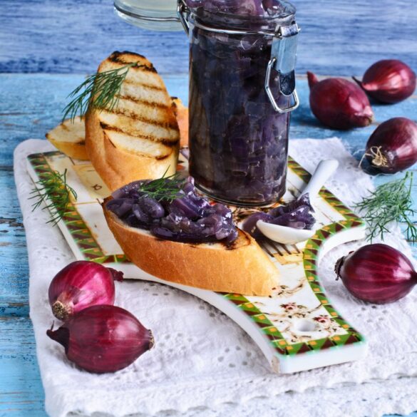 Confit d’oignon au poivre Timut Confit d'oignon au poivre Timut
