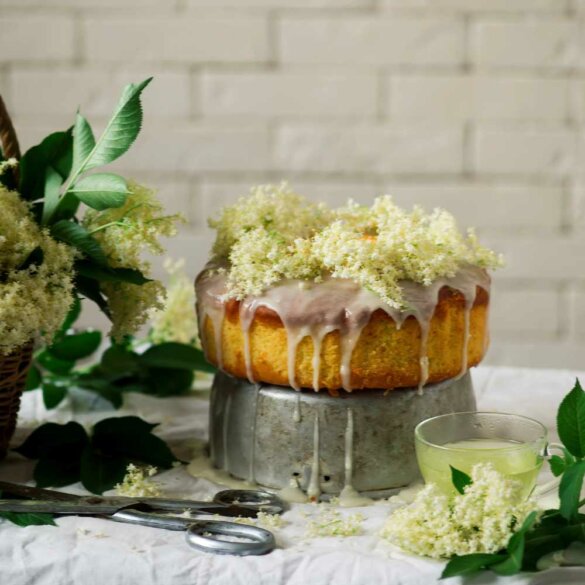 Cake à la pistache et à la fleur d'oranger