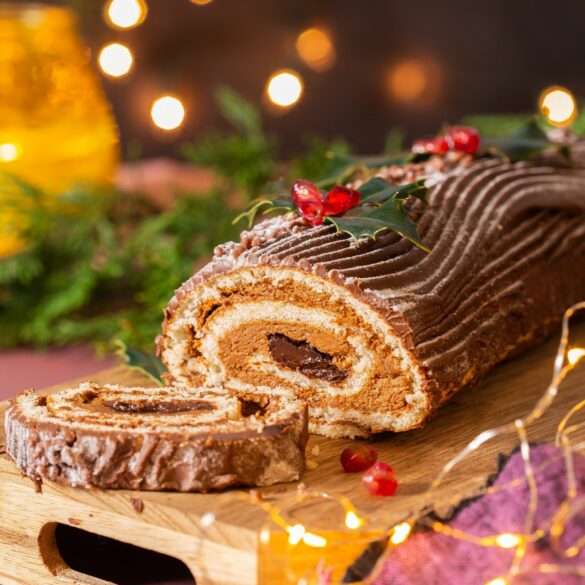 Bûche de Noël chocolat, vanille de Tahiti et fève Tonka