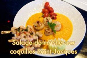 Salade de mâche aux coquilles Saint-Jacques au poivre Timut