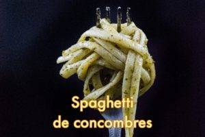 Spaghetti de concombres, crevettes au poivre Sichuan