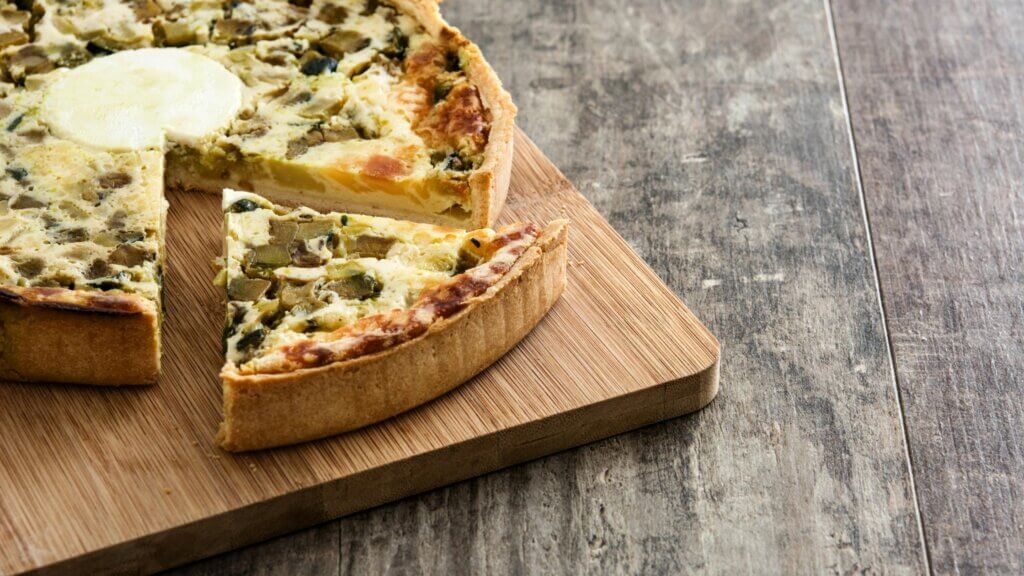 Quiche aux petits pois et poireaux