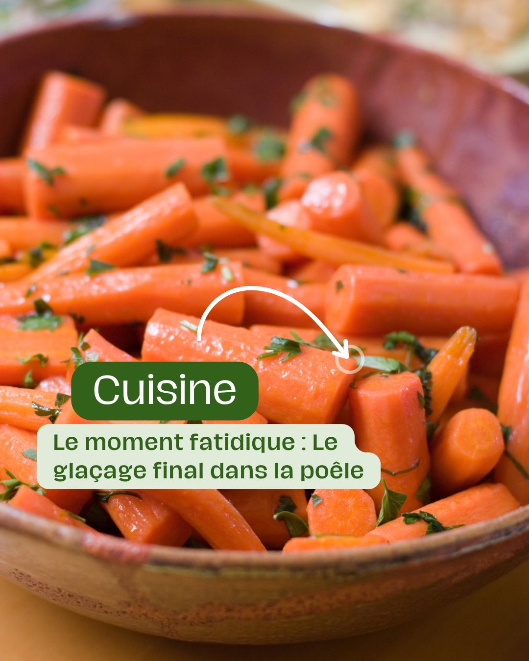 Le moment fatidique Le glaçage final dans la poêle