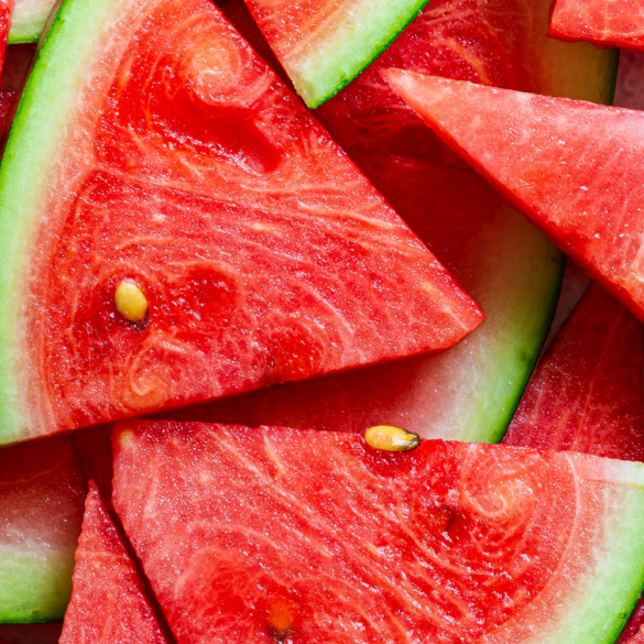 Pastèque en été hydratation, calories et bienfaits pour la peau