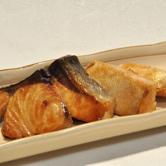 Poisson laqué au teriyaki, un plat japonais au mirin